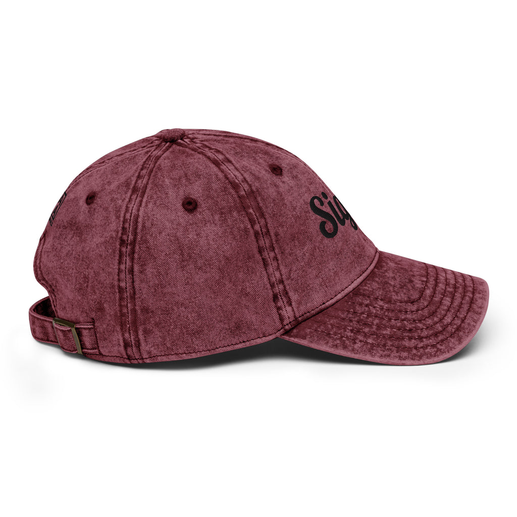 Vintage baseball cap with SIGMA™ logo, maroon washed fabric, side profile with strap